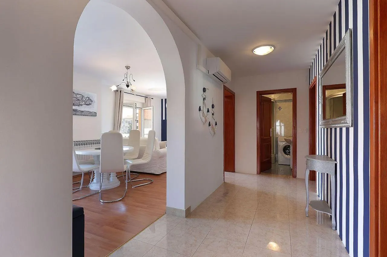 Moro Vrbnik Apartment  Vrbnik (Primorje-Gorski Kotar)