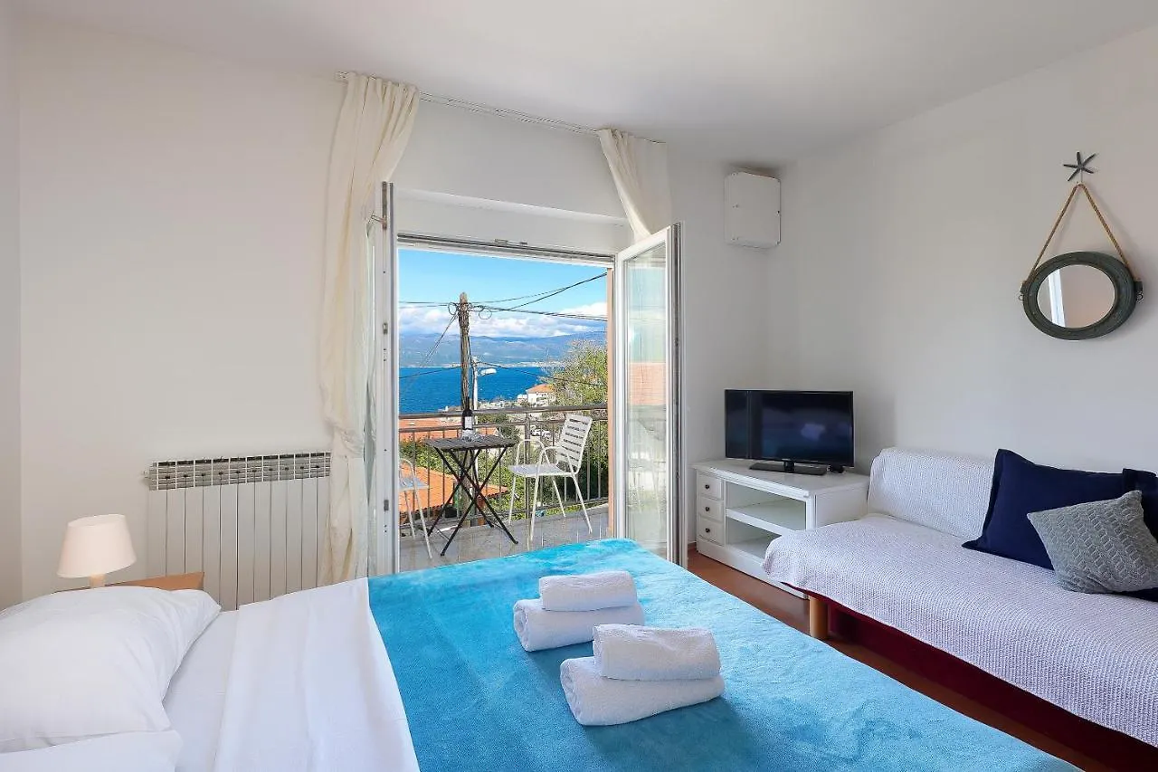 Moro Vrbnik Apartment