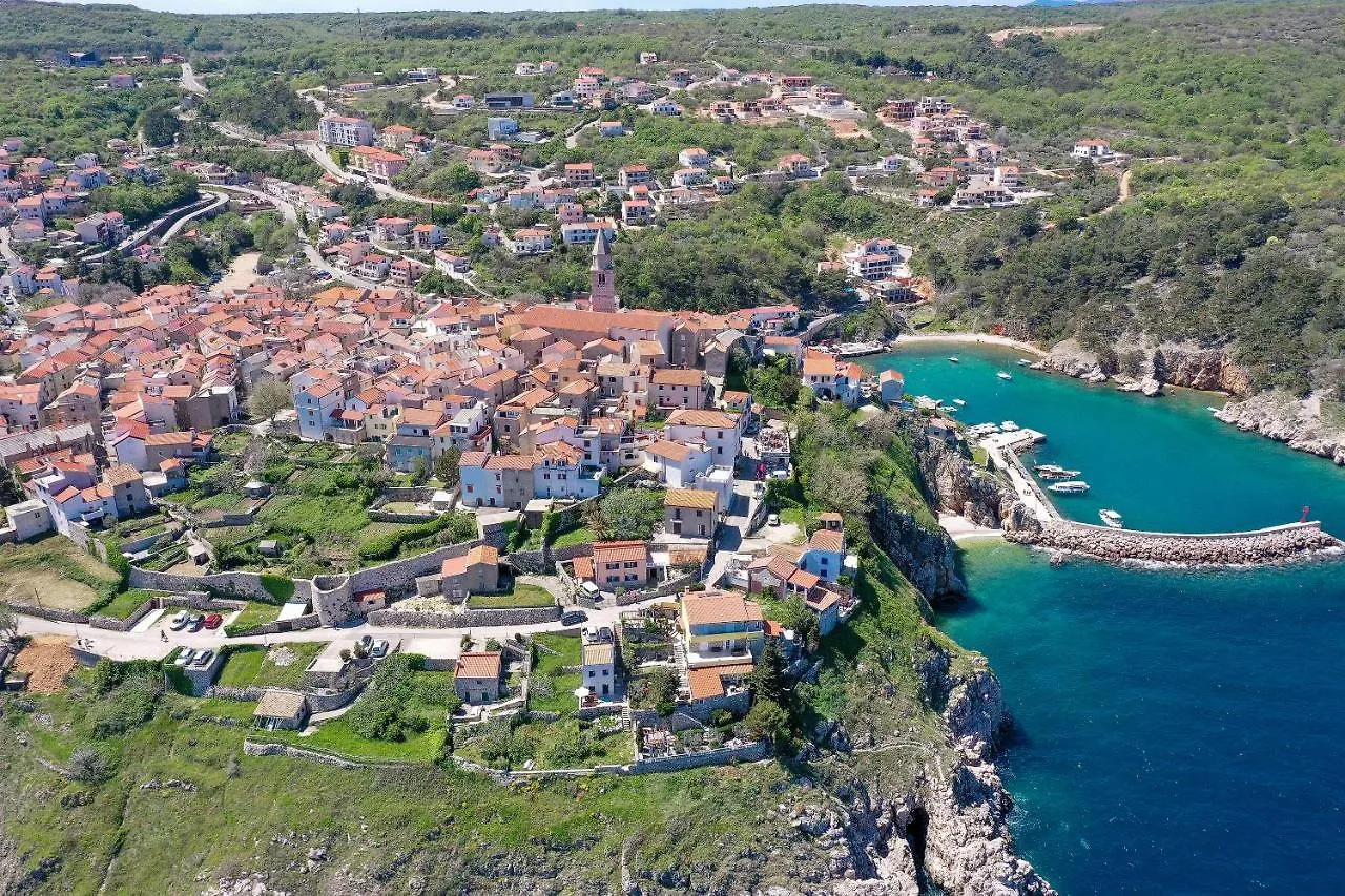Moro Vrbnik Apartment 0*, Vrbnik (Primorje-Gorski Kotar)