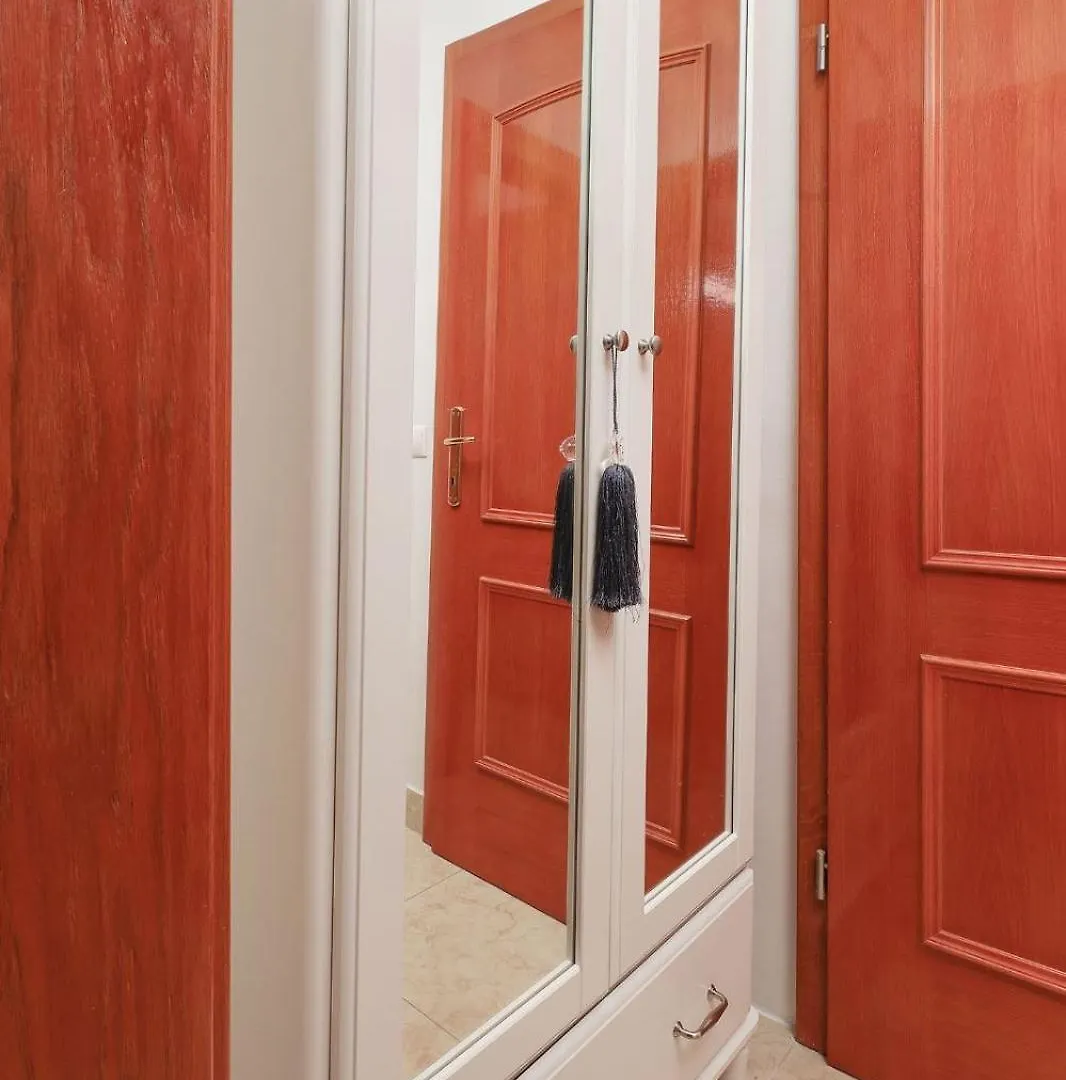 Moro Vrbnik Apartment Croatia