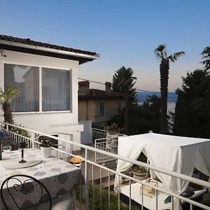 Apartament Nika 1, Ika