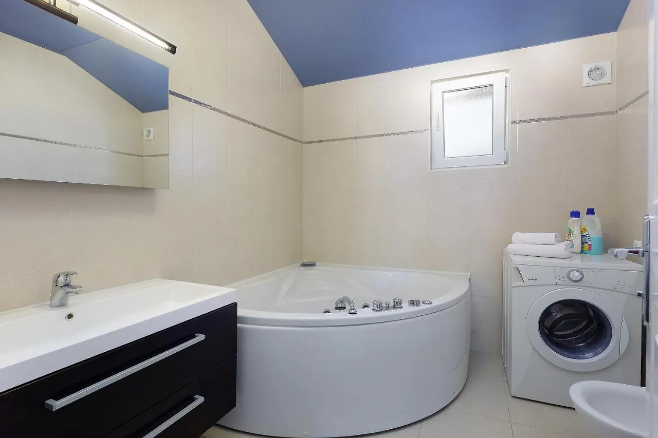 Apartament Moro Vrbnik 0*, Vrbnik (Primorje-Gorski Kotar) Chorwacja